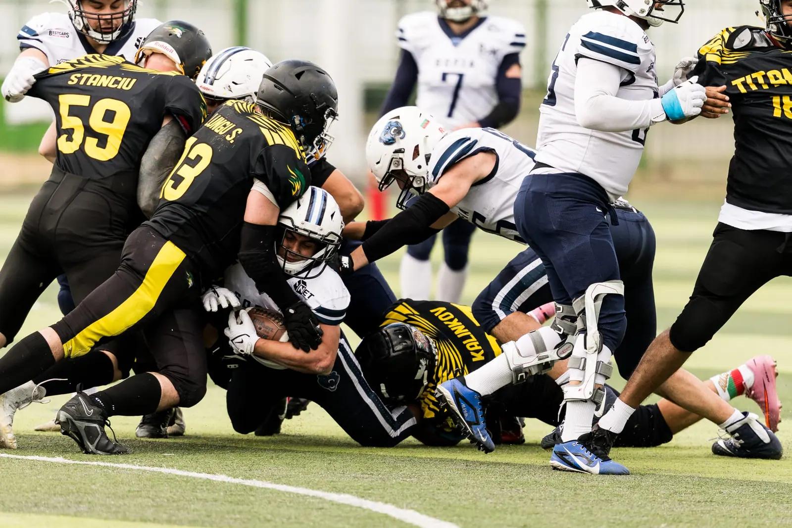 Bucharest Titans aliniați la linia de start